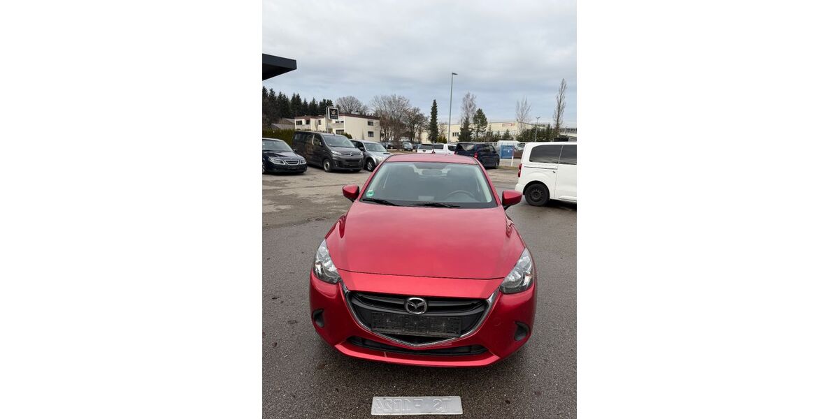 Mazda 2 174.000 km 5.700 &euro; Traunstein 83278