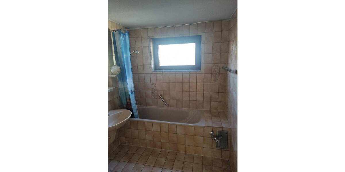 Etagenwohnung Korntal-Münchingen Korntal - 3 Zimmer, 92 m&sup2;, 350.000&euro; | Angebot:26253581