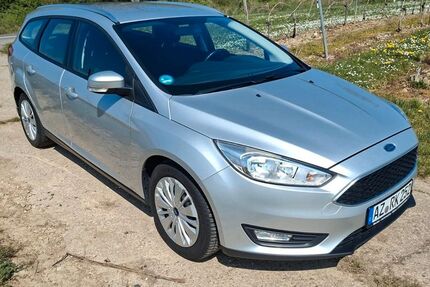 Ford Focus 133.600 km 7.990 &euro; Wallertheim 55578