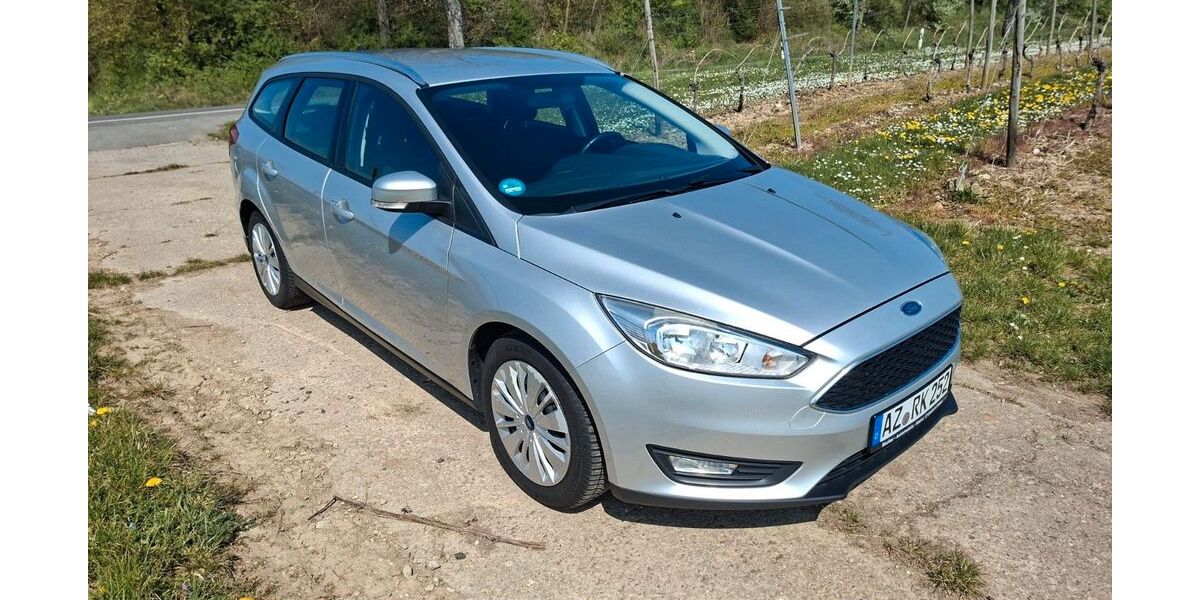Ford Focus 133.600 km 7.990 &euro; Wallertheim 55578