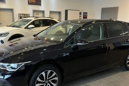 VW Golf 165.741 km 16.985 &euro; Volkmarsen 34471