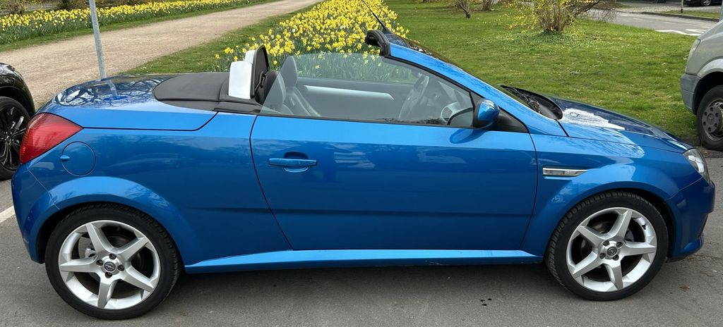 Opel Tigra 60.800 km 4.198 &euro; Mönchengladbach 41063