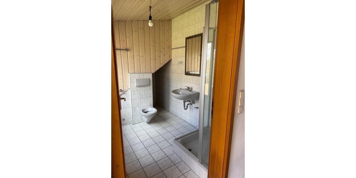 Dachgeschoßwohnung Gemünden am Main - 1.5 Zimmer, 63 m&sup2;, 130.000&euro; | Angebot:26047144