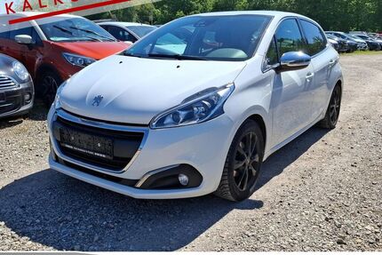 Peugeot 208 95.008 km 8.185 &euro; Achern 77855