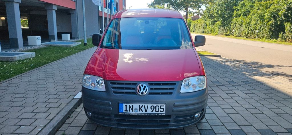 VW Caddy 277.000 km 6.400 &euro; Ingolstadt 85055