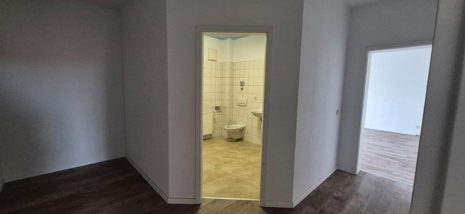 Etagenwohnung Finsterwalde - 1 Zimmer, 56 m&sup2;, 388&euro; | Angebot:26165731