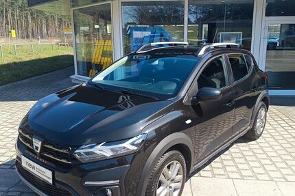 Dacia Sandero 18.132 km 15.490 &euro; Weißwasser 02943