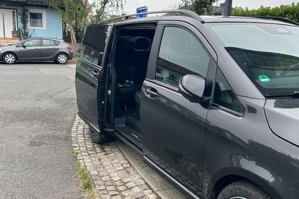 Mercedes-Benz V 300 16.500 km 86.900 € Trebur 65468