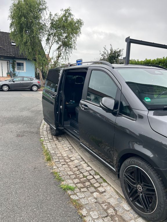 Mercedes-Benz V 300 16.500 km 86.900 € Trebur 65468