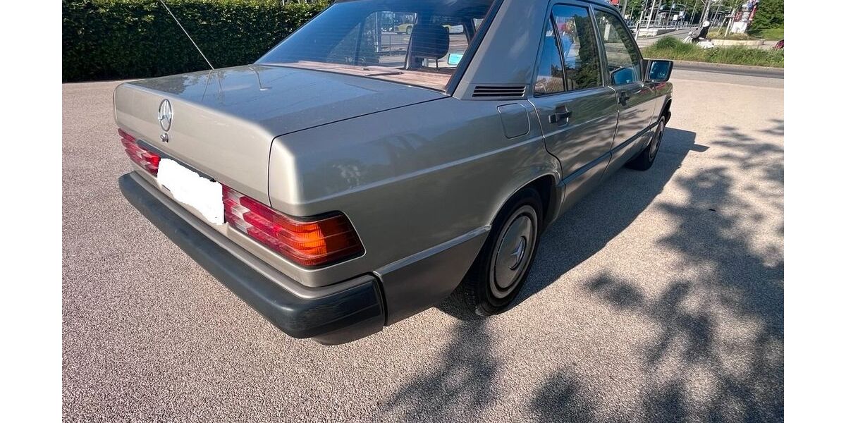 Mercedes-Benz 190 213.000 km 5.990 &euro; Lorch (Württemberg) 73547