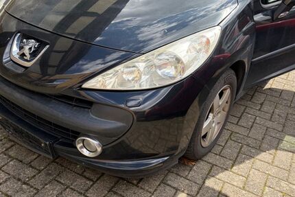 Peugeot 207 99.800 km 1.850 &euro; Lübbecke 32312