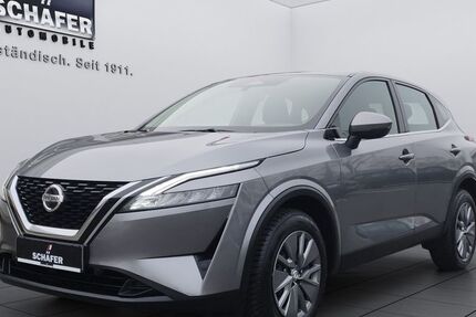 Nissan Qashqai 45.000 km 19.490 &euro; Weilburg 35781