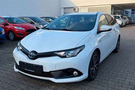 Toyota Auris 113.417 km 13.995 € Stuttgart 70597