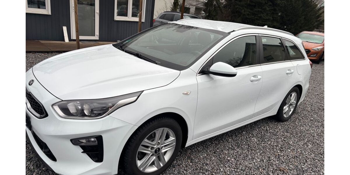 Kia ceed Sportswagon 75.314 km 15.690 &euro; Paderborn 33104
