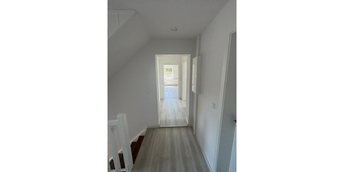 Einfamilienhaus Döbeln - 8 Zimmer, 249 m&sup2;, 519.000&euro; | Angebot:26950375