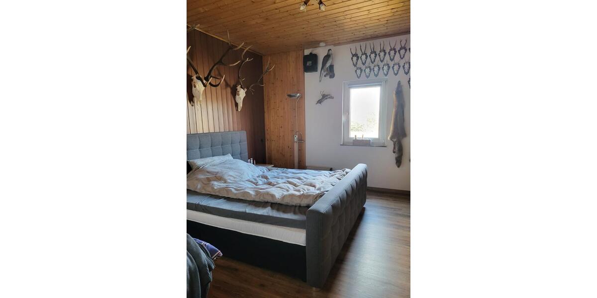 Einfamilienhaus Wilnsdorf - 10 Zimmer, 108 m&sup2;, 145.000&euro; | Angebot:26201600