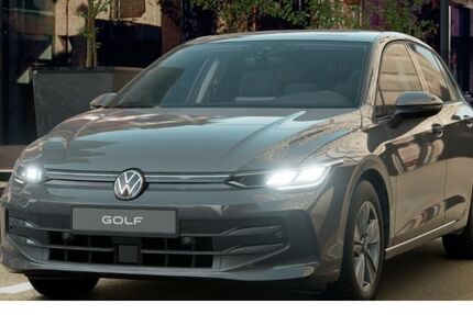 VW Golf 9.900 km 32.970 € Regensburg 93053