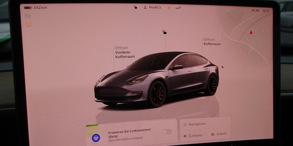 Tesla Model 3 Performance 38.031 km 29.890 &euro; Rodgau 63110