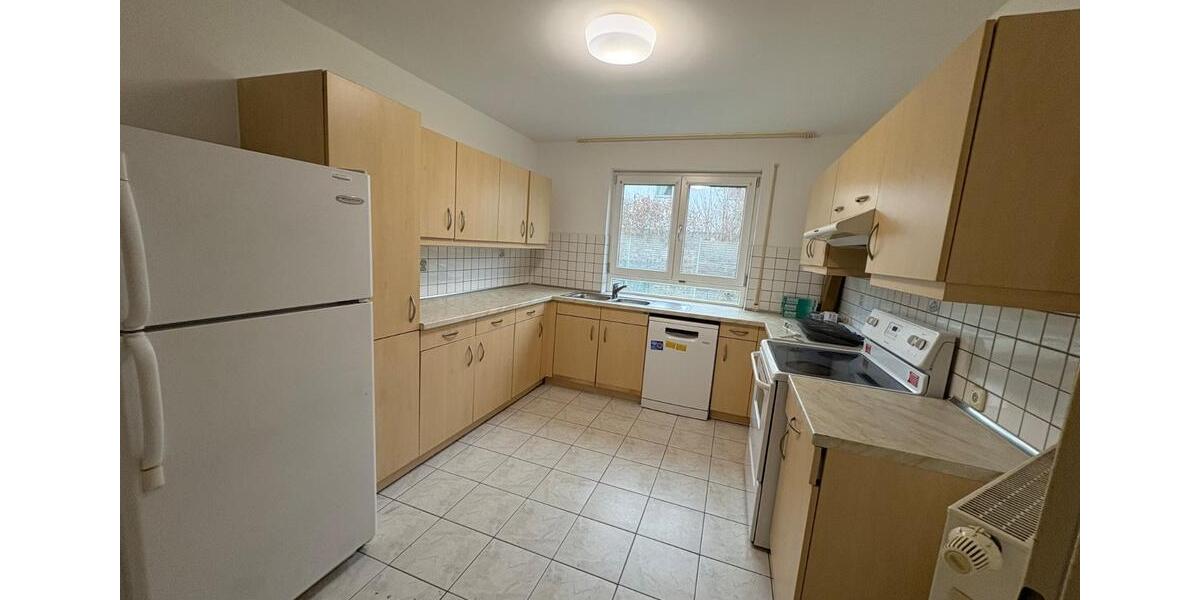 Doppelhaushälfte Weiden in der Oberpfalz - 5 Zimmer, 135 m&sup2;, 1.800&euro; | Angebot:25150280