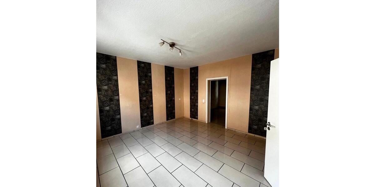 Reihenhaus Schöningen - 6 Zimmer, 180 m&sup2;, 160.000&euro; | Angebot:26236809