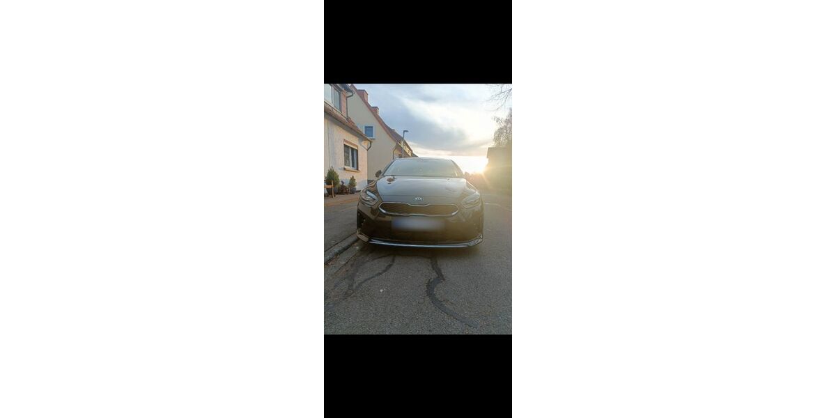 Kia pro ceed / ProCeed 89.800 km 15.400 &euro; Hessisch Lichtenau 37235