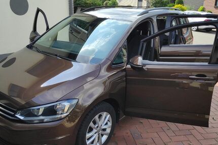 VW Touran 140.000 km 12.250 &euro; Wolfsburg 38446