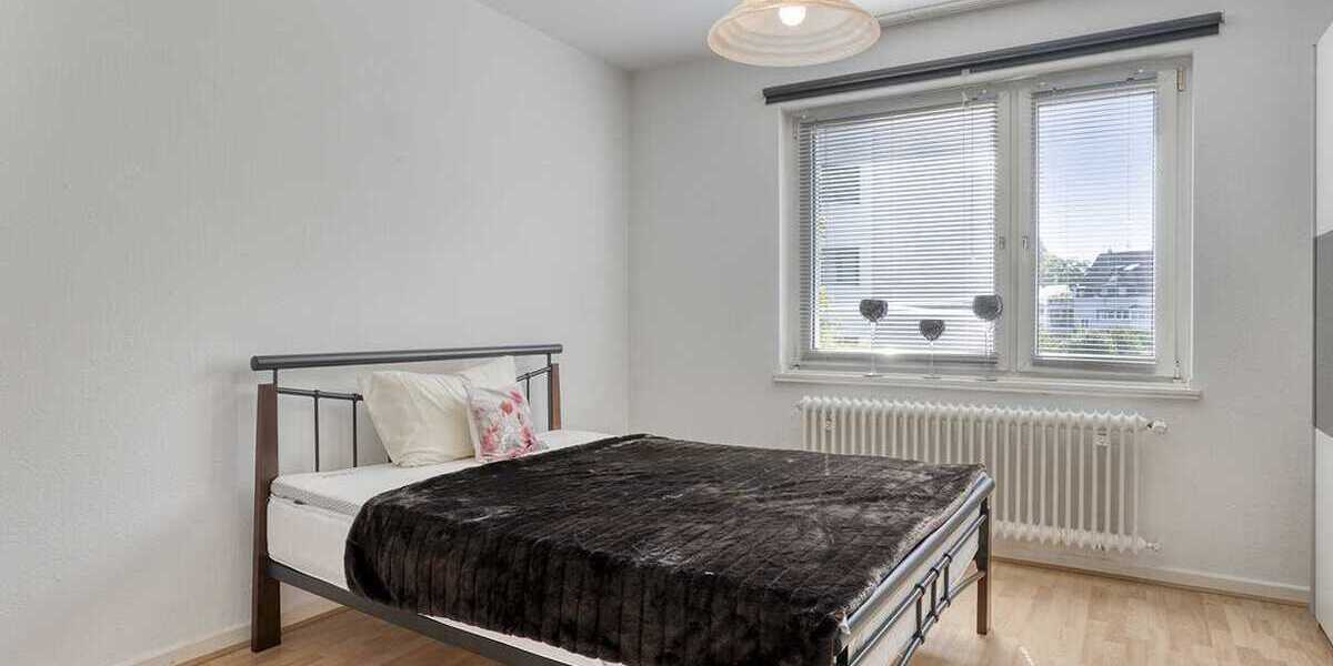 Zentral gelegene 3-Zimmer-Wohnung mit Balkon in gepflegtem 4-Parteienhaus 3 zimmer