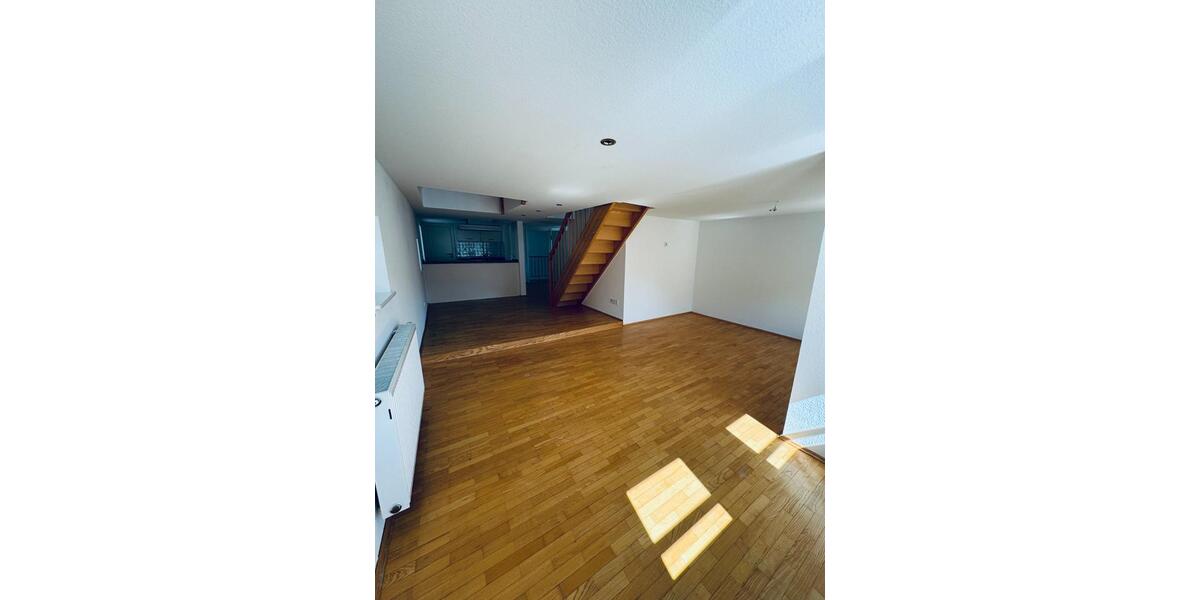 Maisonettenwohnung Biberach an der Riß - 2.5 Zimmer, 64 m&sup2;, 890&euro; | Angebot:25392235