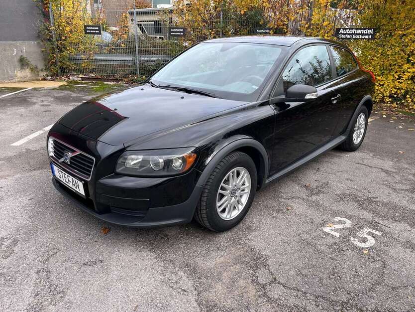 Volvo C30 97.850 km 5.100 € Neuss 41472