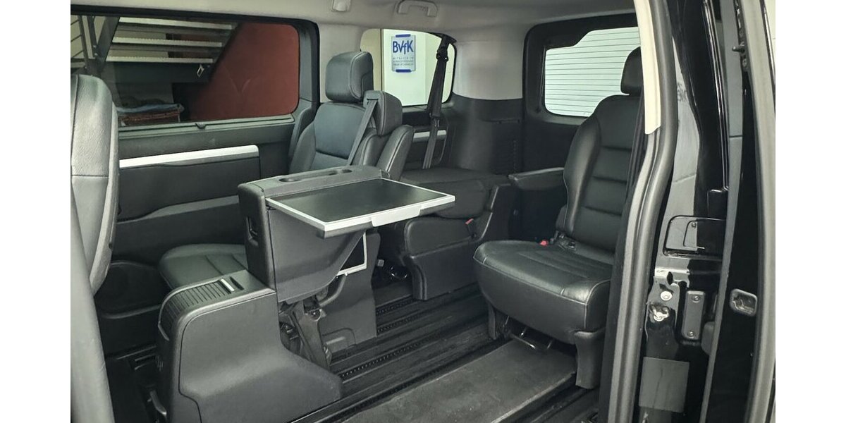 Opel Zafira Life -e Elegance L 50 kWh Leder Xenon CAM 34.950 km 24.760 &euro; Lich 35423