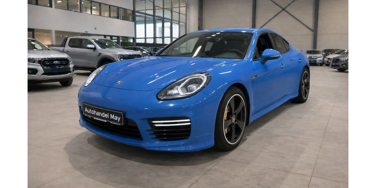 Porsche Panamera 136.950 km 45.950 &euro; Köln 50674