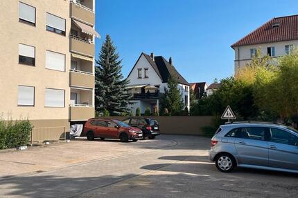 Provisionsfrei: 2 Zi.Whg. mit Kfz Abstellplatz, Balkon und Keller 2 zimmer