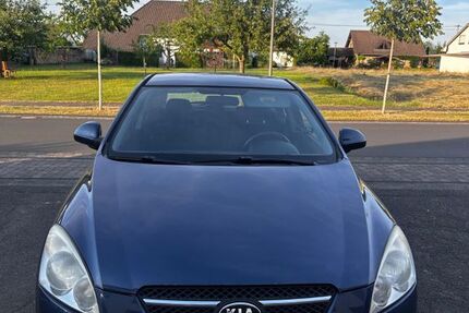 Kia ceed / Ceed 177.525 km 3.000 &euro; Minderlittgen 54518
