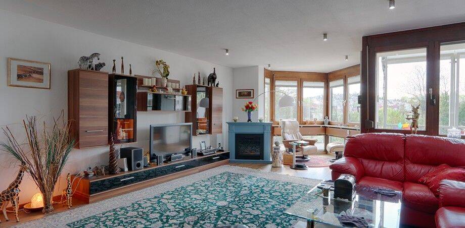 Etagenwohnung Pfullingen - 3 Zimmer, 100 m&sup2;, 340.000&euro; | Angebot:26376889
