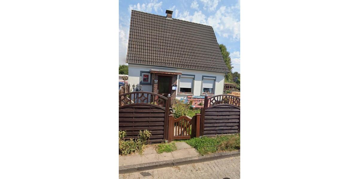 Einfamilienhaus Oyten - 8 Zimmer, 160 m&sup2;, 260.000&euro; | Angebot:26618788