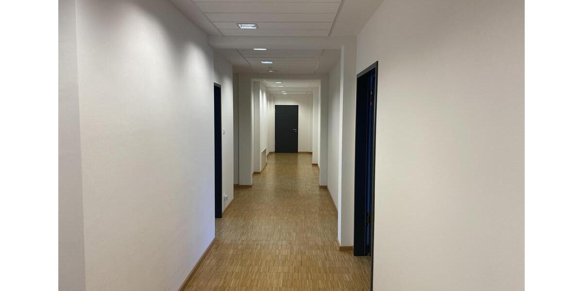 Gewerbeobjekt Bad Neuenahr-Ahrweiler Ahrweiler - 1.640&euro; | Angebot:24863703