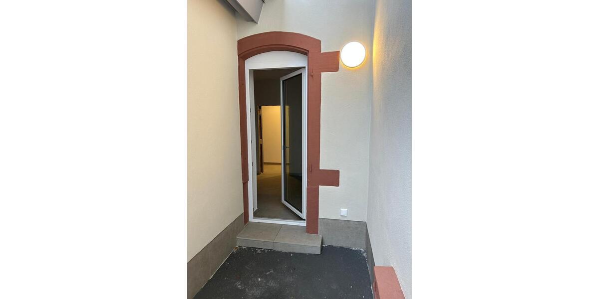 ERSTBEZUG MIT KÜCHE: 4 ZiWhg 106m² mit Balkon in 97944 Boxberg 4 zimmer