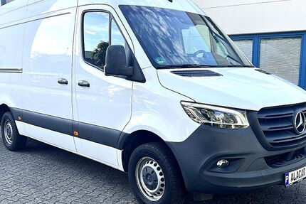 Mercedes-Benz Sprinter 256.230 km 21.700 &euro; Köln 50858