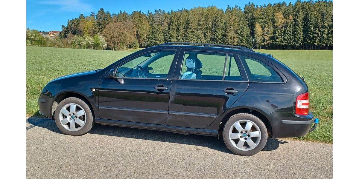 Skoda Fabia 185.164 km 900 &euro; Roding 93426