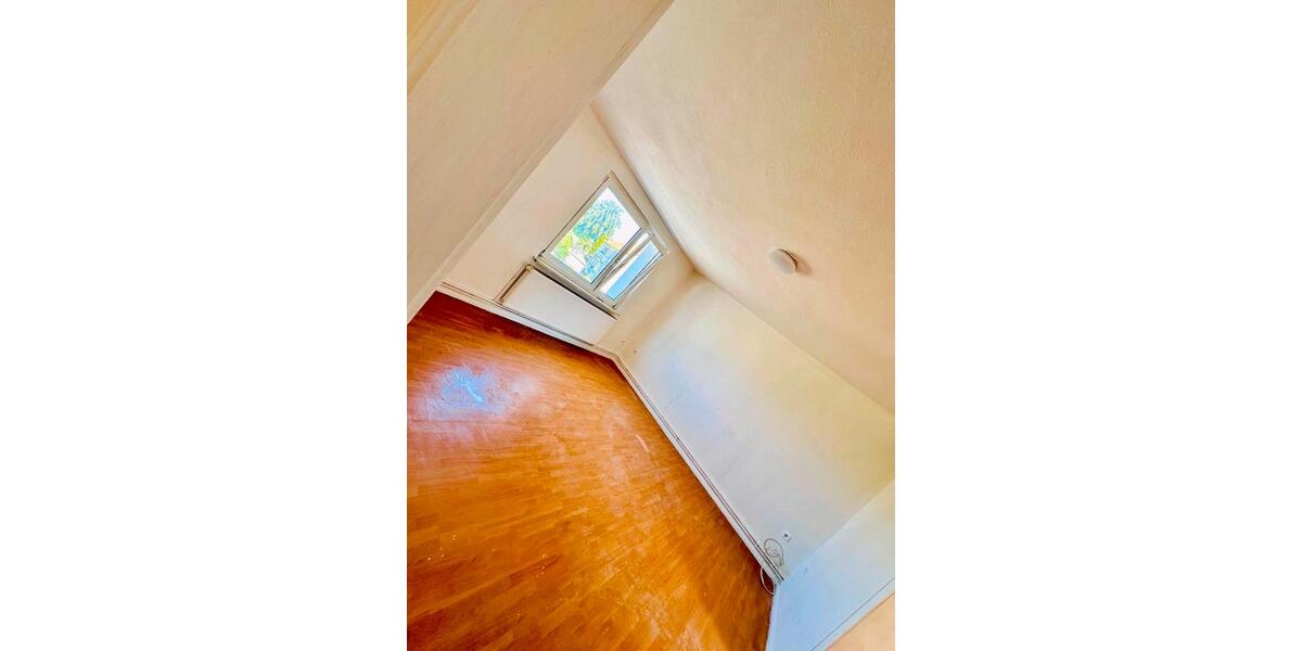Etagenwohnung Schöningen - 4 Zimmer, 75 m&sup2;, 60.000&euro; | Angebot:27045134