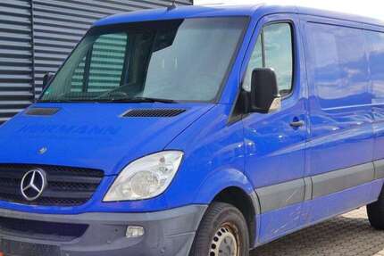 Mercedes-Benz Sprinter 272.193 km 8.990 &euro; Bebra 36179