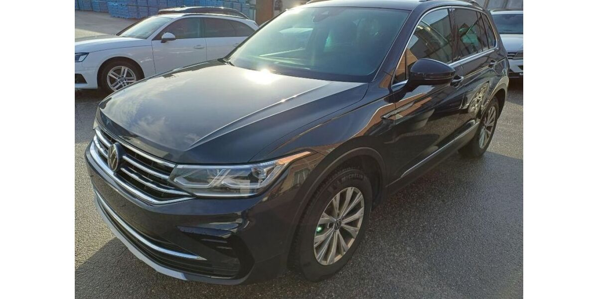 VW Tiguan 247.000 km 20.500 &euro; Schlangenbad 65388