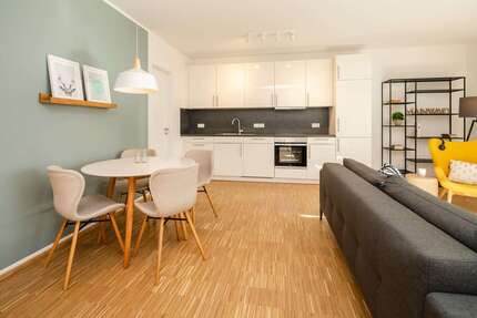 Wohnung zum Mieten in Frankfurt am Main 1.829,03 € 110.85 m² 4 zimmer