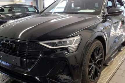 Audi e-tron 48.743 km 40.900 &euro; Ettlingen 76275