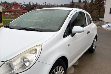Opel Corsa 137.000 km 2.700 &euro; Bad Rippoldsau- Schapbach 77776