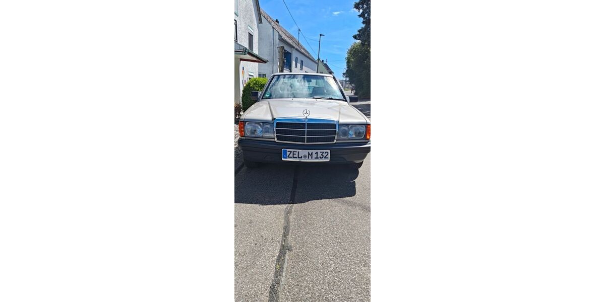 Mercedes-Benz 190 170.914 km 3.200 &euro; Sosberg 56858