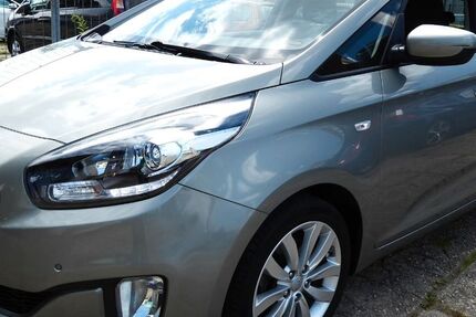Kia Carens 56.503 km 11.699 &euro; Dresden 01237