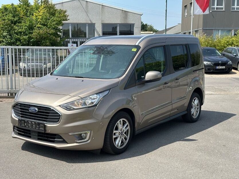 Tourneo Connect