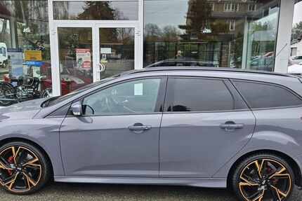 Ford Focus 87.400 km 12.500 &euro; Frankenberg 09669