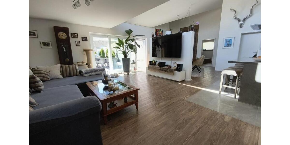 Einfamilienhaus Hilzingen - 5 Zimmer, 143 m&sup2;, 710.000&euro; | Angebot:26866348